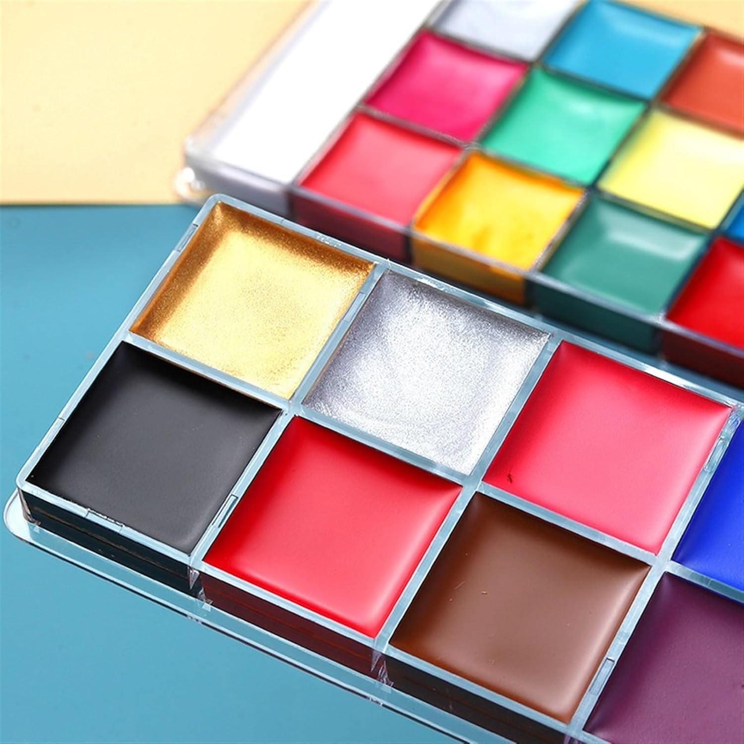 20-Color Eyeshadow & Makeup Pen Set – Vibrant, Blendable Palette with 10 Professional Cosmetic Pencils”